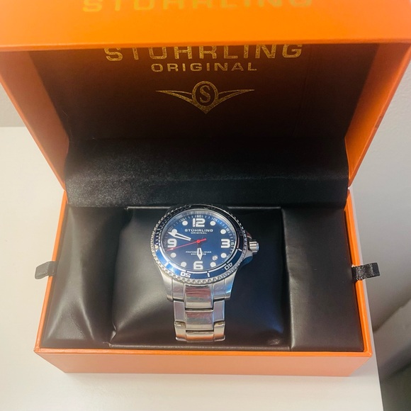 Stuhrling Men’s Aquadiver Regetta Watch with Blue Face  Working with Box - Picture 1 of 10